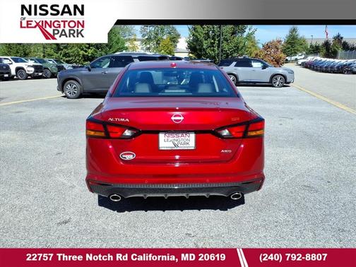 2025 Nissan Altima SR AWD