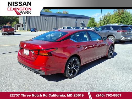 2025 Nissan Altima SR AWD