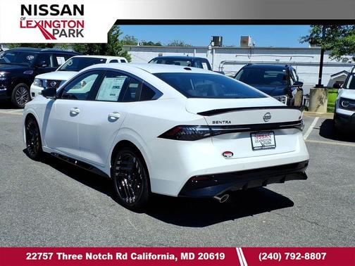 Aspen White Tricoat 2026 Nissan Sentra SR