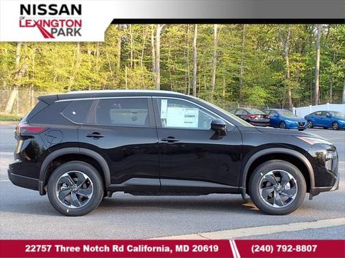 2025 Nissan Rogue SV