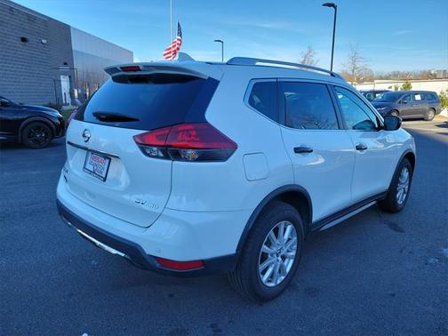 Glacier White 2020 Nissan Rogue SV