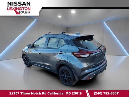 2023 Nissan Kicks SR