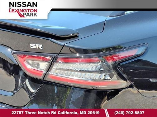 Super Black 2023 Nissan Maxima SR Xtronic CVT