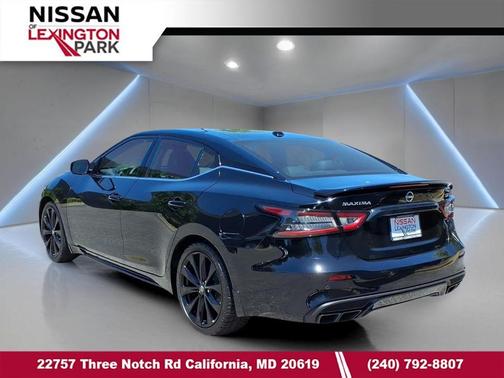 Super Black 2023 Nissan Maxima SR Xtronic CVT