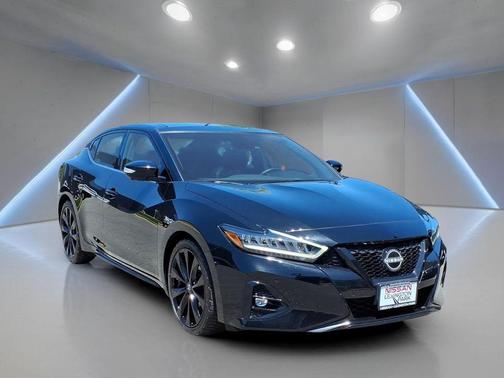 Super Black 2023 Nissan Maxima SR Xtronic CVT