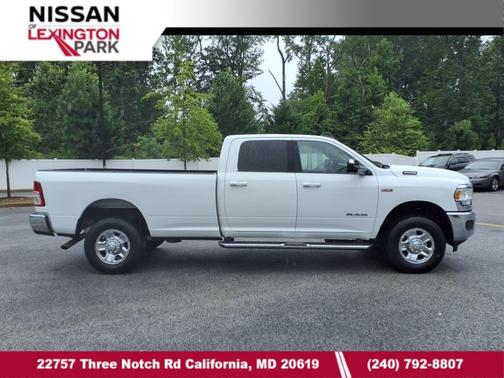 2022 RAM 2500 Big Horn Crew Cab 4x4 8' Box