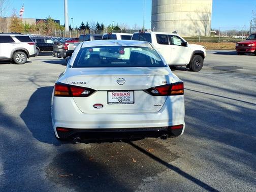 2025 Nissan Altima SR AWD