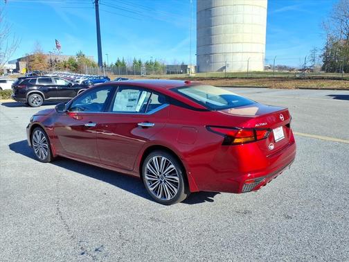 2025 Nissan Altima 2.5 SL