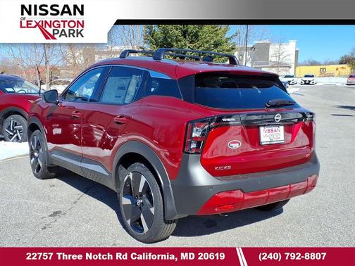 Scarlet Ember Tintcoat 2026 Nissan Kicks SR