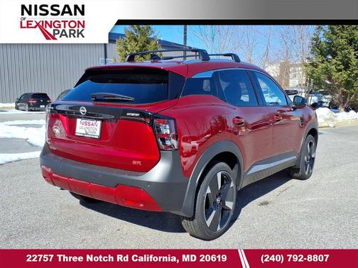 Scarlet Ember Tintcoat 2026 Nissan Kicks SR