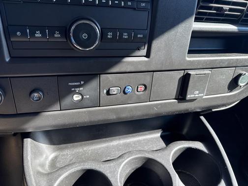 2022 GMC Savana 3500 RWD 3500 Extended Wheelbase LS