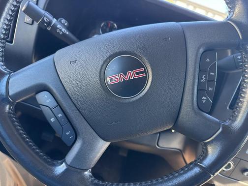 2022 GMC Savana 3500 RWD 3500 Extended Wheelbase LS