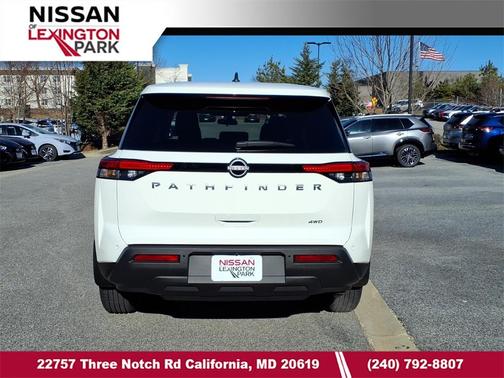 2025 Nissan Pathfinder S 4WD