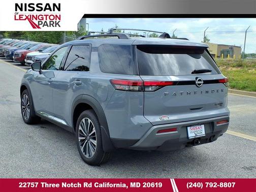 Boulder Gray Pearl 2026 Nissan Pathfinder Platinum