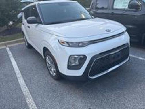 Snow White Pearl 2020 Kia Soul LX