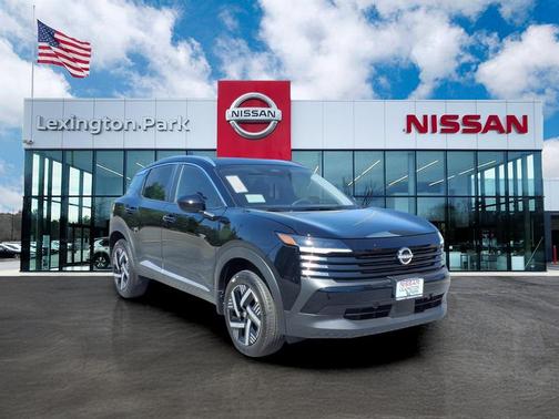 Super Black 2026 Nissan Kicks SV