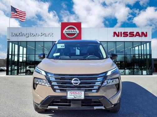 2025 Nissan Rogue Platinum
