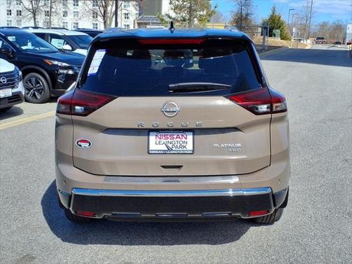 2025 Nissan Rogue Platinum