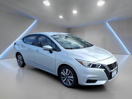 2020 Nissan Versa 1.6 SV