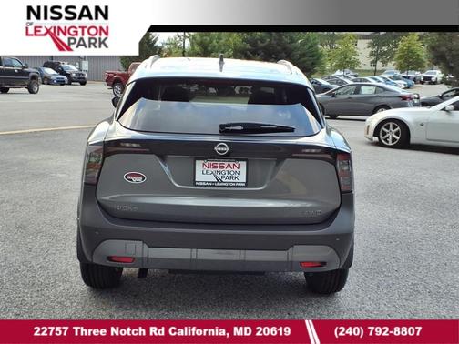 2025 Nissan Kicks SV