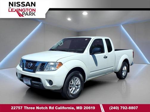 Glacier White 2019 Nissan Frontier SV-I4