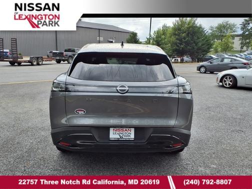 2025 Nissan Murano SV