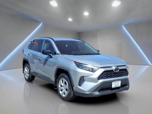 Silver Sky Metallic 2021 Toyota RAV4 LE