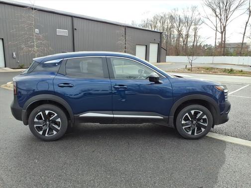 Deep Blue Pearl 2026 Nissan Kicks SV