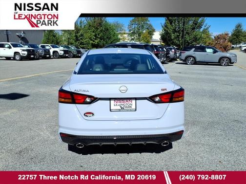 2025 Nissan Altima SR FWD