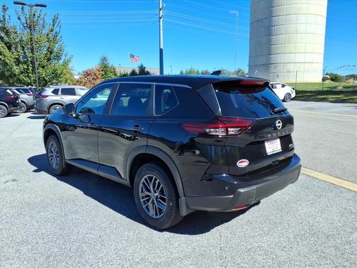 2026 Nissan Rogue S