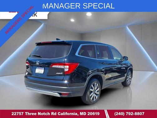Crystal Black Pearl 2019 Honda Pilot EX