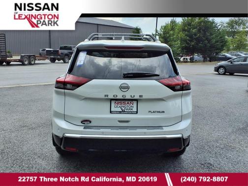 2025 Nissan Rogue Platinum