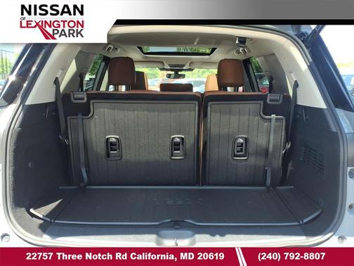 Boulder Gray Pearl 2026 Nissan Pathfinder Platinum