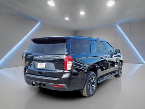 2021 Chevrolet Suburban 4WD Z71