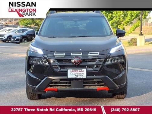 2025 Nissan Rogue Rock Creek