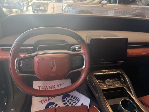 INFINITE BLACK MET CC 2024 Lincoln Nautilus Black Label