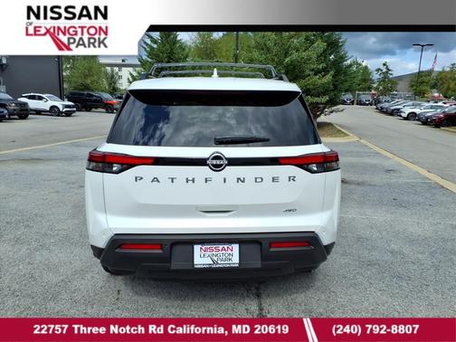 2025 Nissan Pathfinder SV 4WD