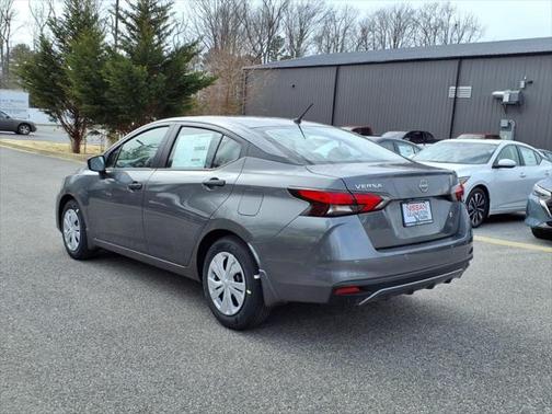 2025 Nissan Versa 1.6 S