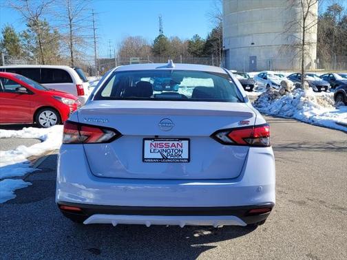2025 Nissan Versa 1.6 S