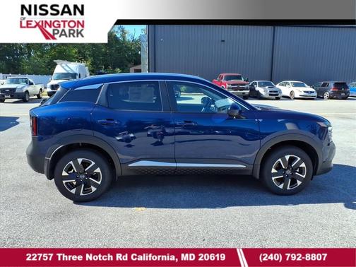 2025 Nissan Kicks SV
