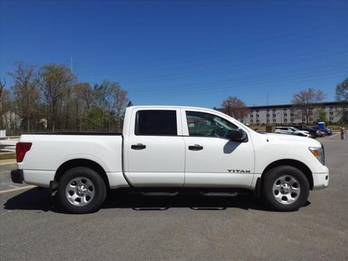 Glacier White 2021 Nissan Titan S