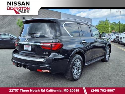 2023 INFINITI QX80 Luxe