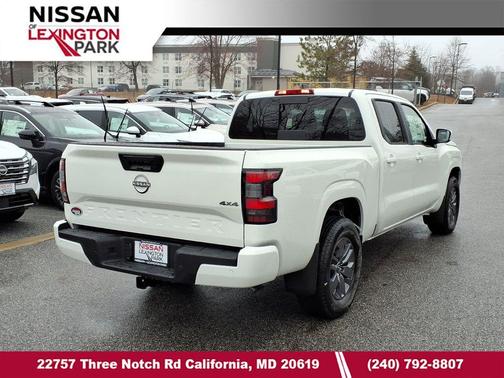 Glacier White 2026 Nissan Frontier SV