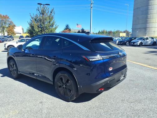2025 Nissan Murano SV