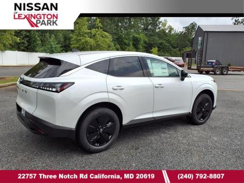 2025 Nissan Murano SV