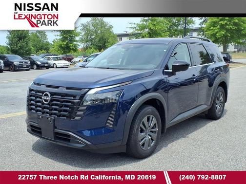 Deep Ocean Blue Pearl 2026 Nissan Pathfinder SV