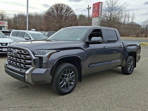2024 Toyota Tundra Platinum