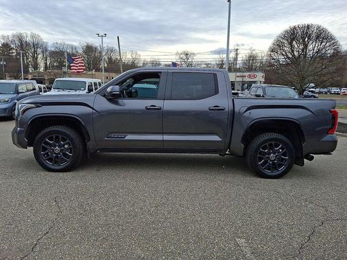 2024 Toyota Tundra Platinum