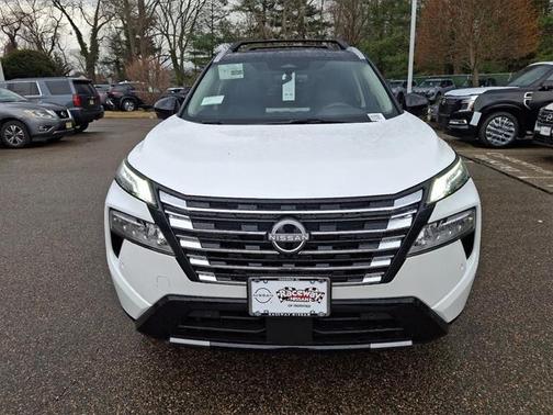 2025 Nissan Rogue Platinum