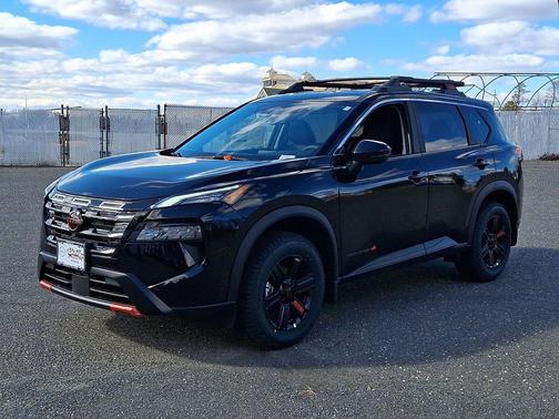 Super Black 2026 Nissan Rogue Rock Creek